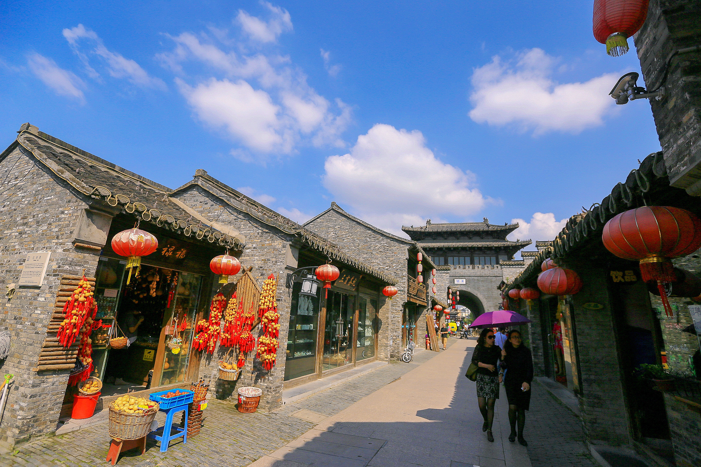 扬州：六家建筑企业被亮“红牌” 将限制招投标